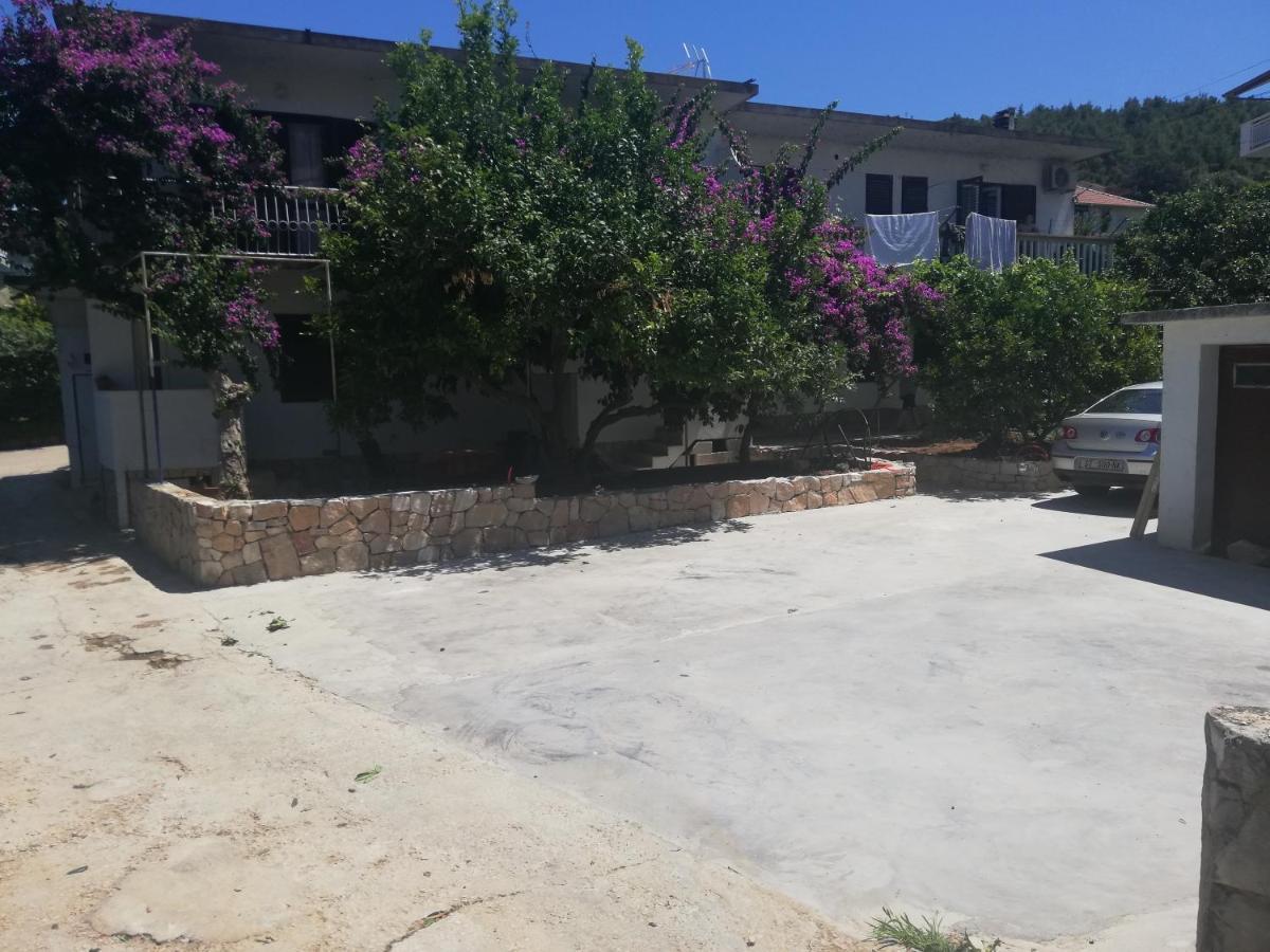 Niko Jelsa (Hvar)